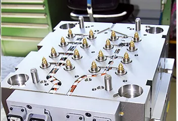 Molde de pré-forma para animais de estimação com câmara quente de 32 cavidades